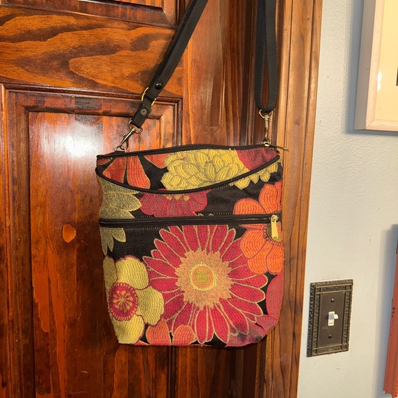 Danny K. Handbags - Vibrant Floral Crossbody Bag